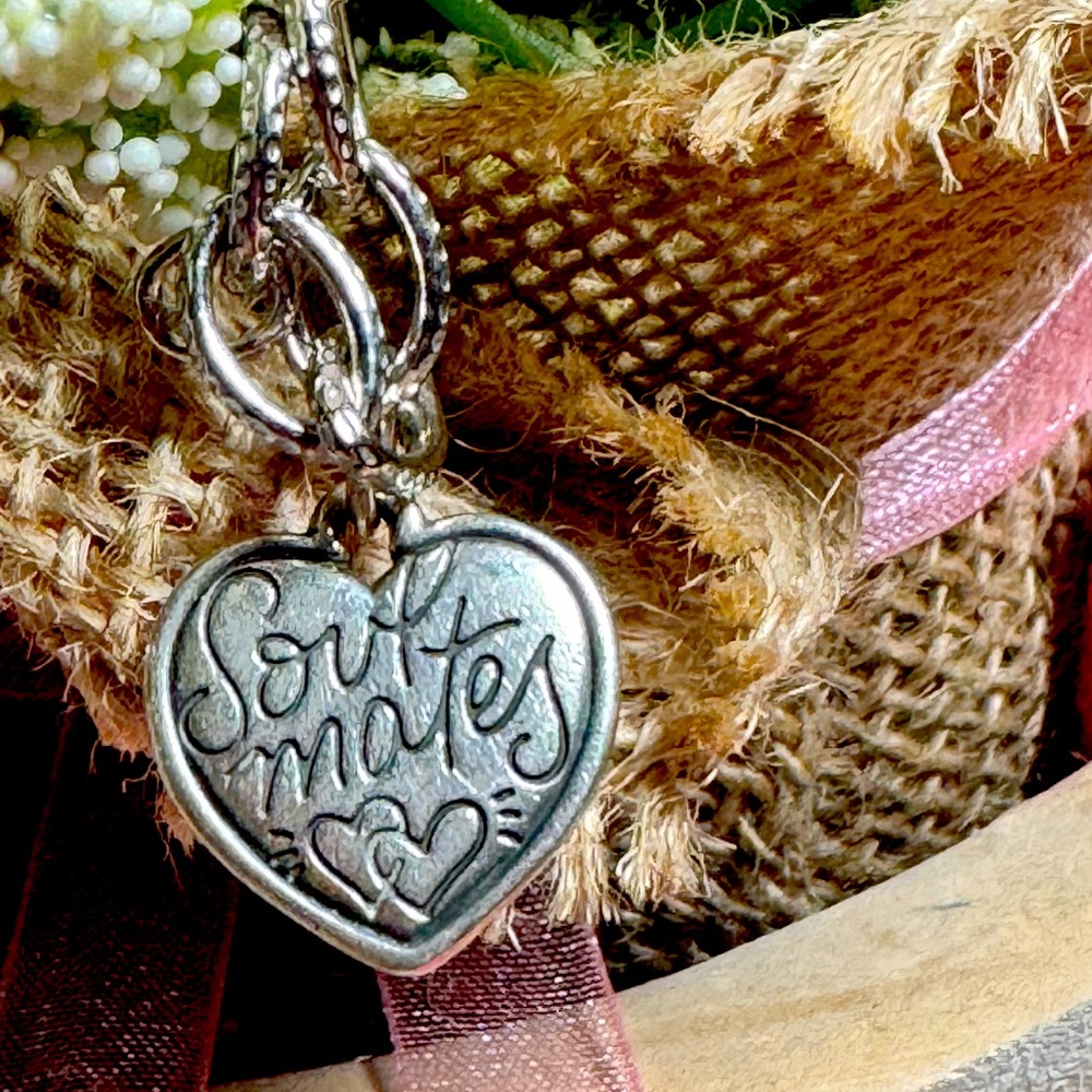 James Avery Soul Mates charm